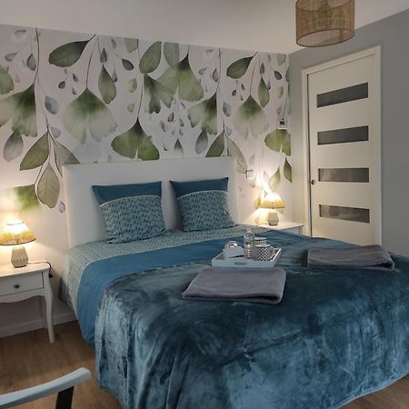 Aux Agapanthes Bed & Breakfast Pluherlin Eksteriør bilde
